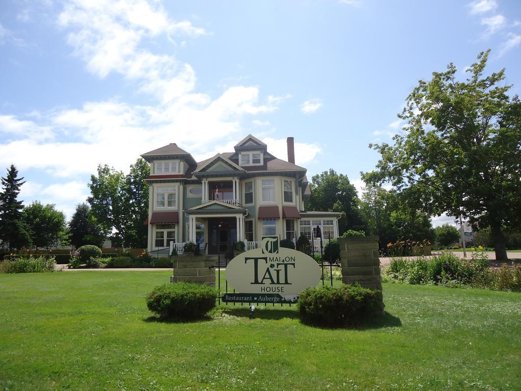 Maison Tait House Hotel Shediac Exterior photo